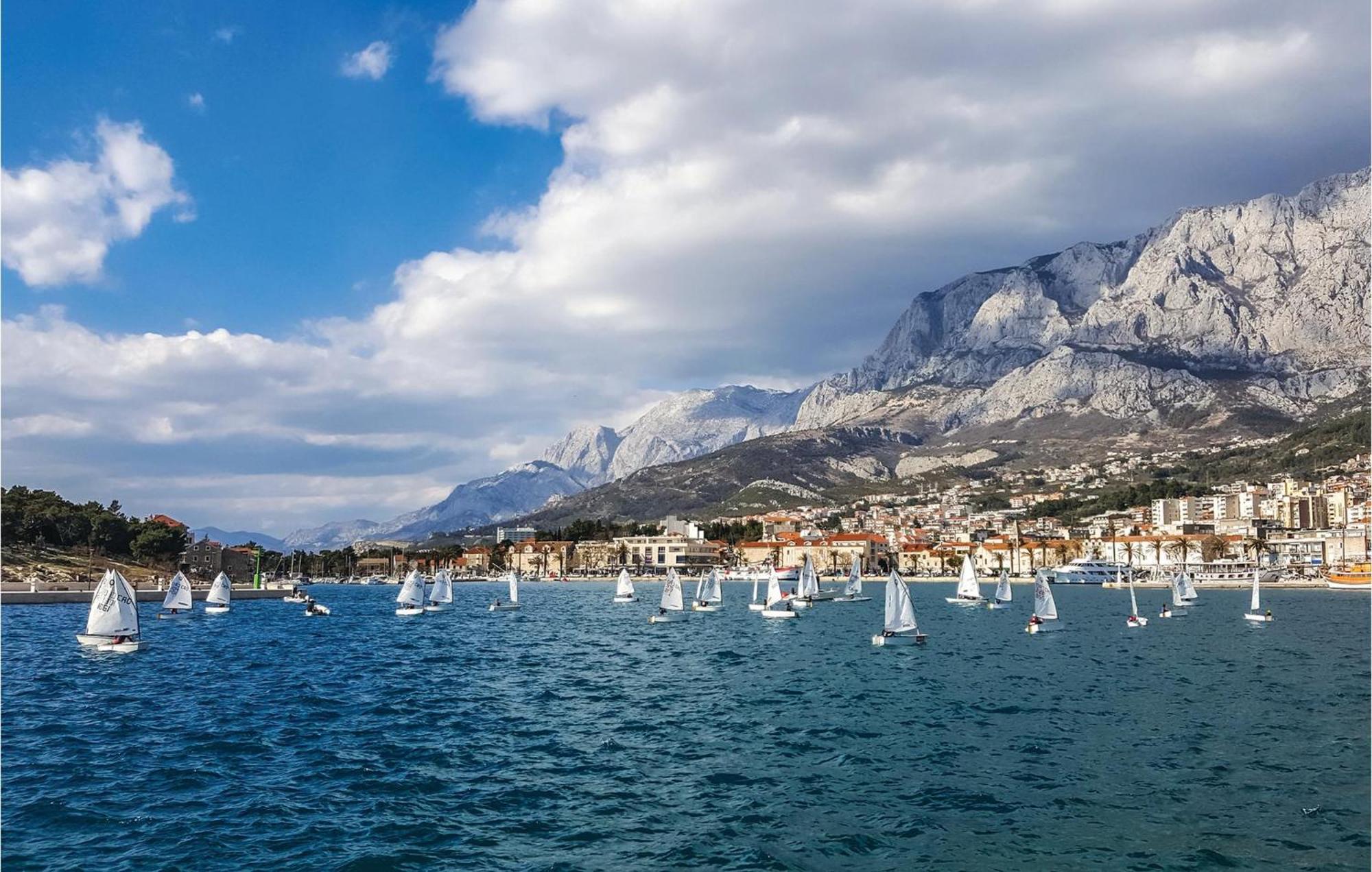 Amazing Apartment In Makarska With House Sea View エクステリア 写真