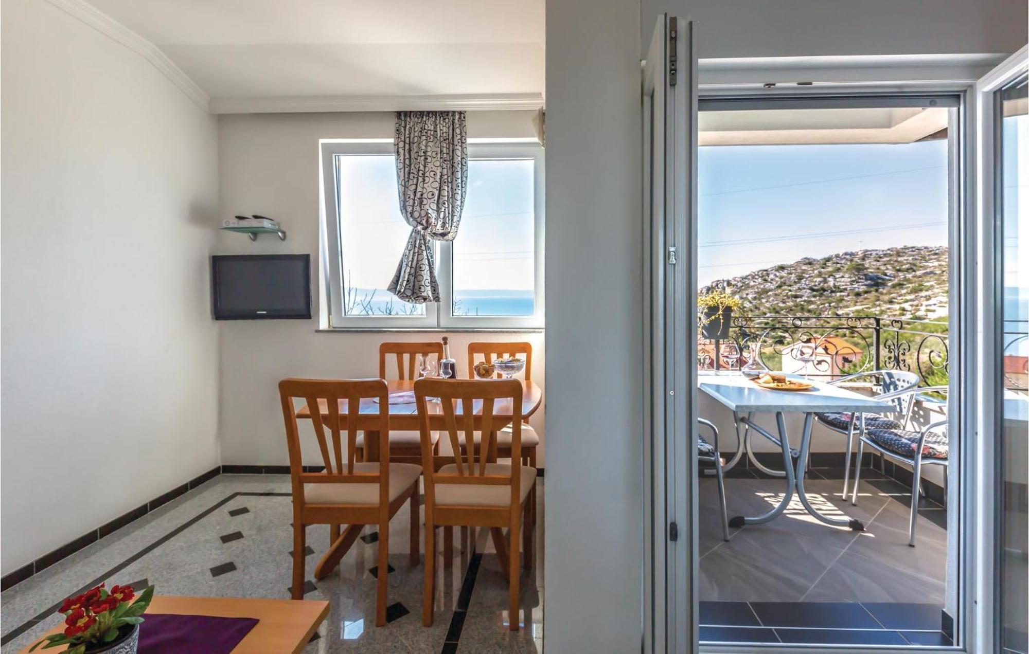 Amazing Apartment In Makarska With House Sea View エクステリア 写真